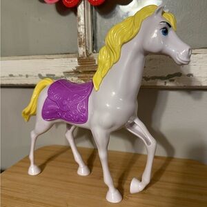 Disney Tangled Maximus Horse Figure 12” White w/ Purple Saddle EUC